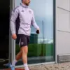 Mason Mount gelandang Manchester United sedang berlatih di Carrington