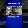 Kerusakan Jalan Di Depan Stasiun Kejaksan