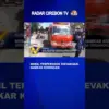Mobil Terperosok Dievakuasi Damkar Kuningan