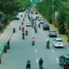 Kondisi lalu lintas di beberapa titik Kota Cirebon dan sekitarnya dilaporkan mengalami kepadatan.