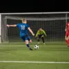 Sepak Bola Malam Ini