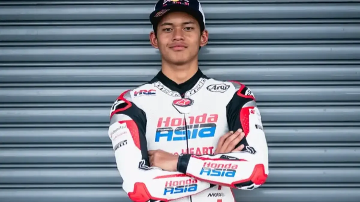 Perjalanan Veda Ega Pratama di Moto3: Sempat Terjatuh, Lalu Pecahkan Rekor dan Ukir Sejarah Meski masih berstatus rookie, Veda mampu tampil kompetitif di berbagai seri dan terus bersaing.