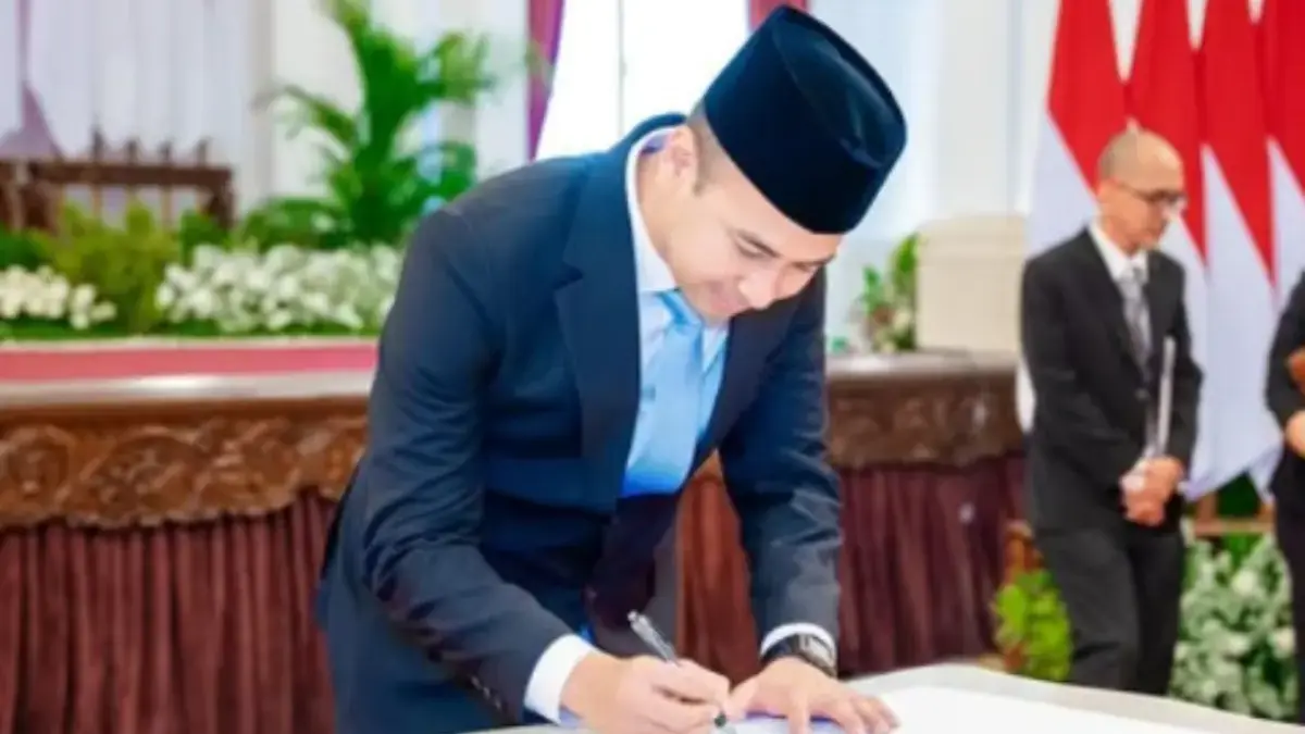 Dikaitkan dengan Kasus Bea Cukai, Raffi Ahmad Tegaskan Tak Terlibat Istana Kepresidenan akhirnya memberikan tanggapan terkait munculnya nama Raffi Ahmad dalam perkara dugaan suap