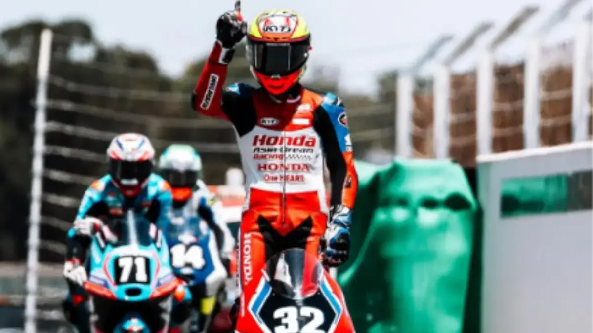 Kiandra Ramadhipa Raih Kemenangan Perdana di Moto3 Junior World Championship 2026 Pembalap muda Indonesia asal Sleman, Kiandra Ramadhipa, kembali menorehkan prestasi untuk Indonesia.