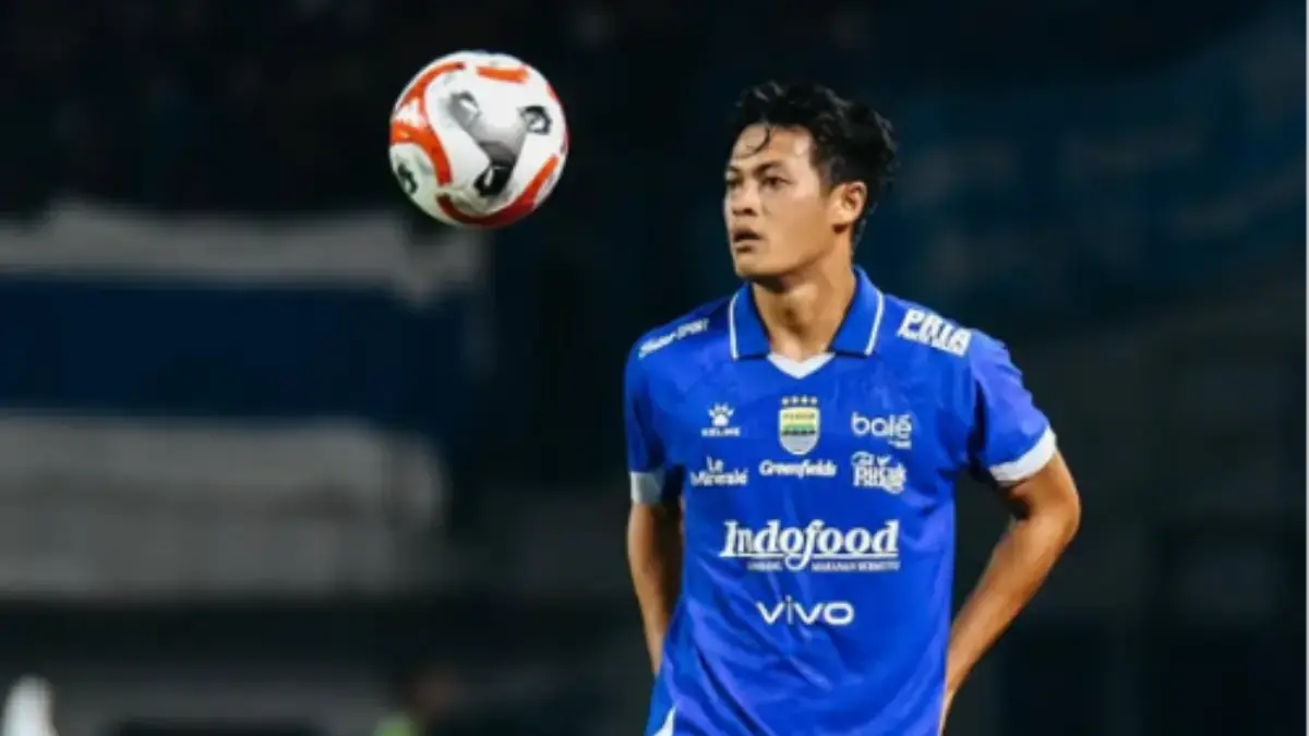 Pesan Perpisahan Alfeandra Dewangga untuk Persib Bandung, Ungkap Cinta untuk Bobotoh dan Kota Bandung Alfeandra Dewangga mengaku bersyukur mendapat kesempatan menjadi bagian dari perjuangan tim.