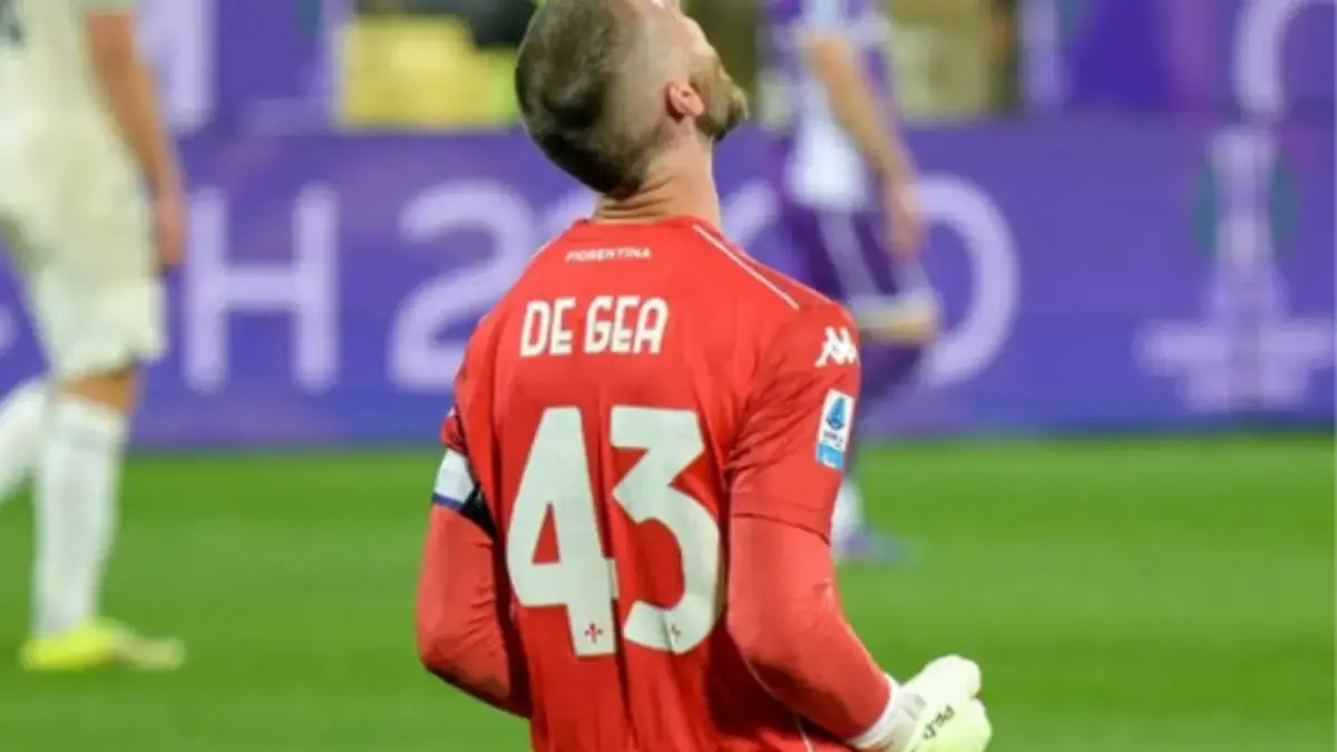 Peluang reuni dengan Manchester United dinilai masih terbuka karena hubungan emosional David De Gea.