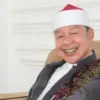 Foto KH Adib Rofiuddin Izza sesepuh Pondok Buntet Pesantren Cirebon