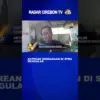 Antrean Kendaraan Di SPBU Mengular
