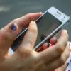 Banyak pengguna mengira usia HP Android hanya dihitung dari lamanya perangkat digunakan sejak dibeli.