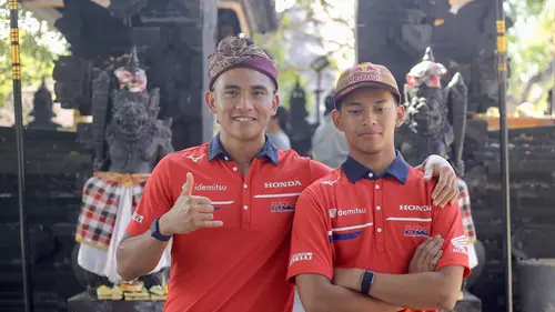 Liburan Seru Veda Ega dan Mario Aji di Bali, Recharge Energi Sebelum Gas Pol di Mandalika img:Bola.com