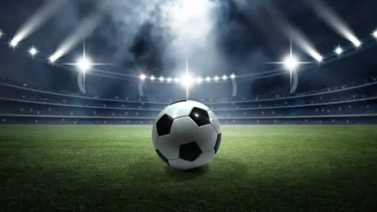 Sepak Bola Malam Ini