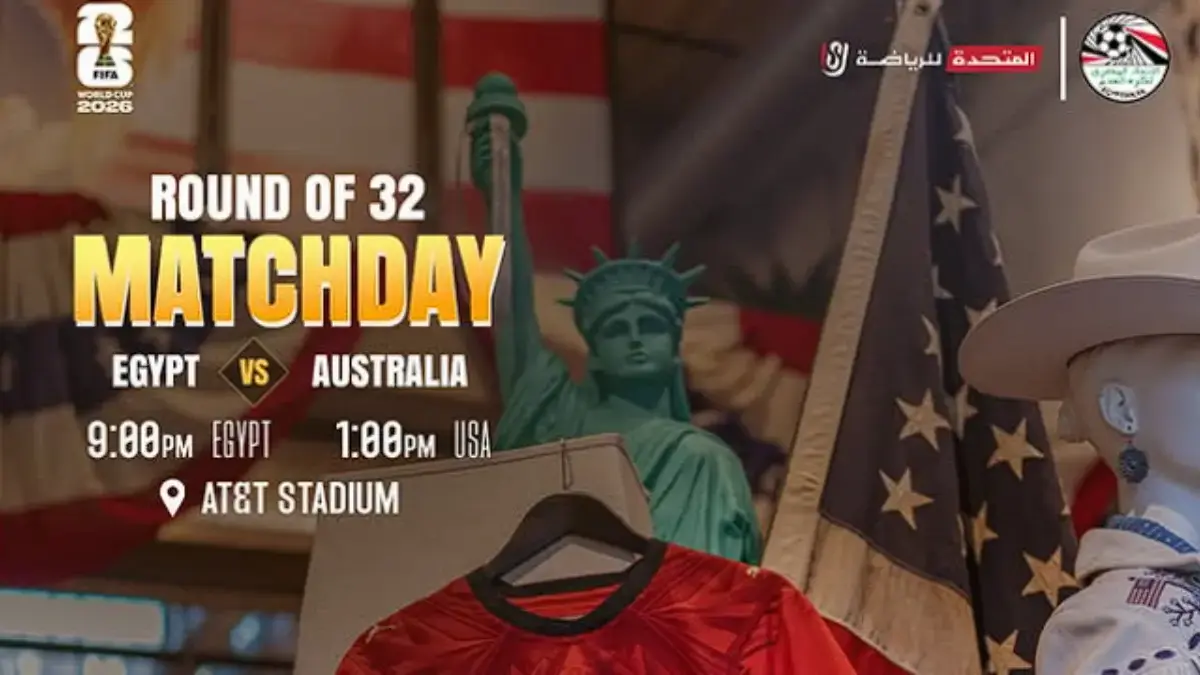 pertandingan sepak bola antara timnas Australia dan Mesir di stadion megah AT&T Stadium, dengan layar elektron