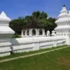 Bangunan Keraton Kanoman Cirebon dengan arsitektur khas