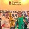Raihan Adesta dan Arsya Dewi lifter Jawa Barat meraih gelar The Best Lifter Kejurnas Angkat Besi 2026
