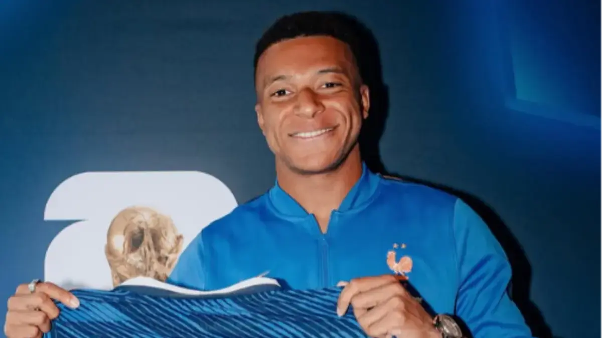 22 Gol di Piala Dunia! Mbappe Pecahkan Rekor Milik Lionel Messi Di balik kekalahan itu, Mbappe tetap memiliki alasan untuk tersenyum.