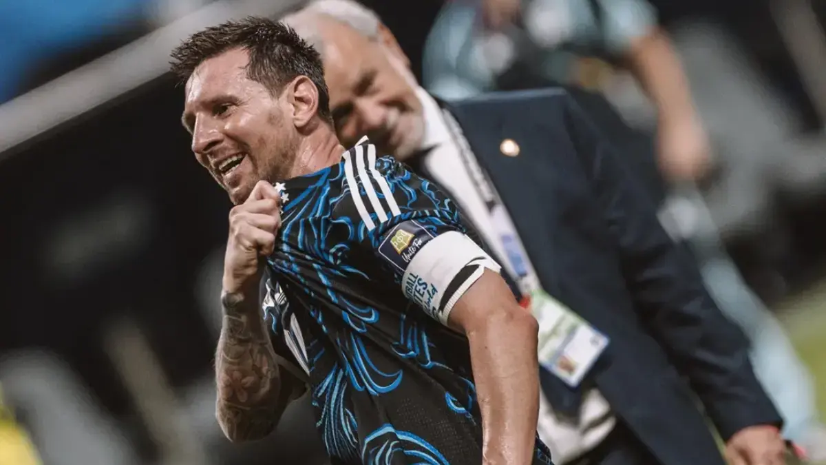 Messi Bakal Pensiun usai Final Piala Dunia 2026? Begini Respons Lionel Scaloni foto