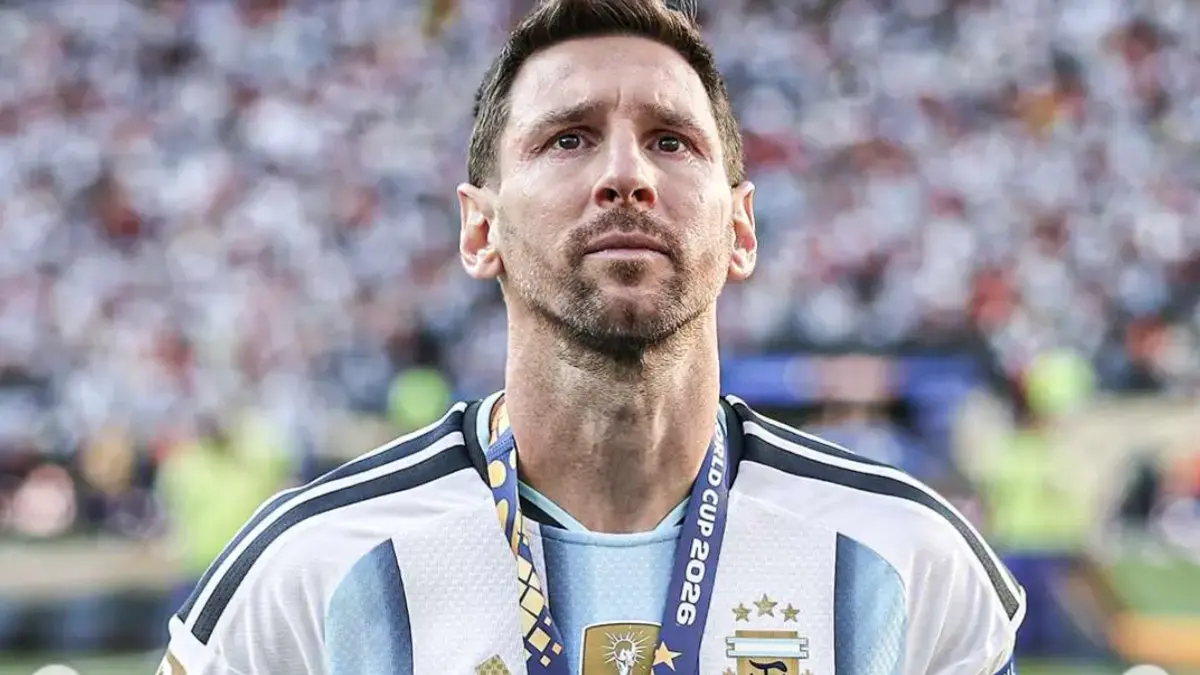 Di Tengah Isu Pensiun, Angel Di Maria Yakin Lionel Messi Belum Selesai Bersama Timnas Argentina foto