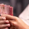Nilai tukar rupiah terhadap dolar AS yang melemah