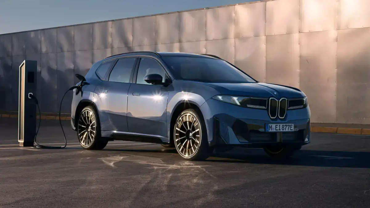 BMW iX3