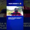Warga Keluhkan Tumpukan Sampah Di Dekat Gerbang Tol Plumbon