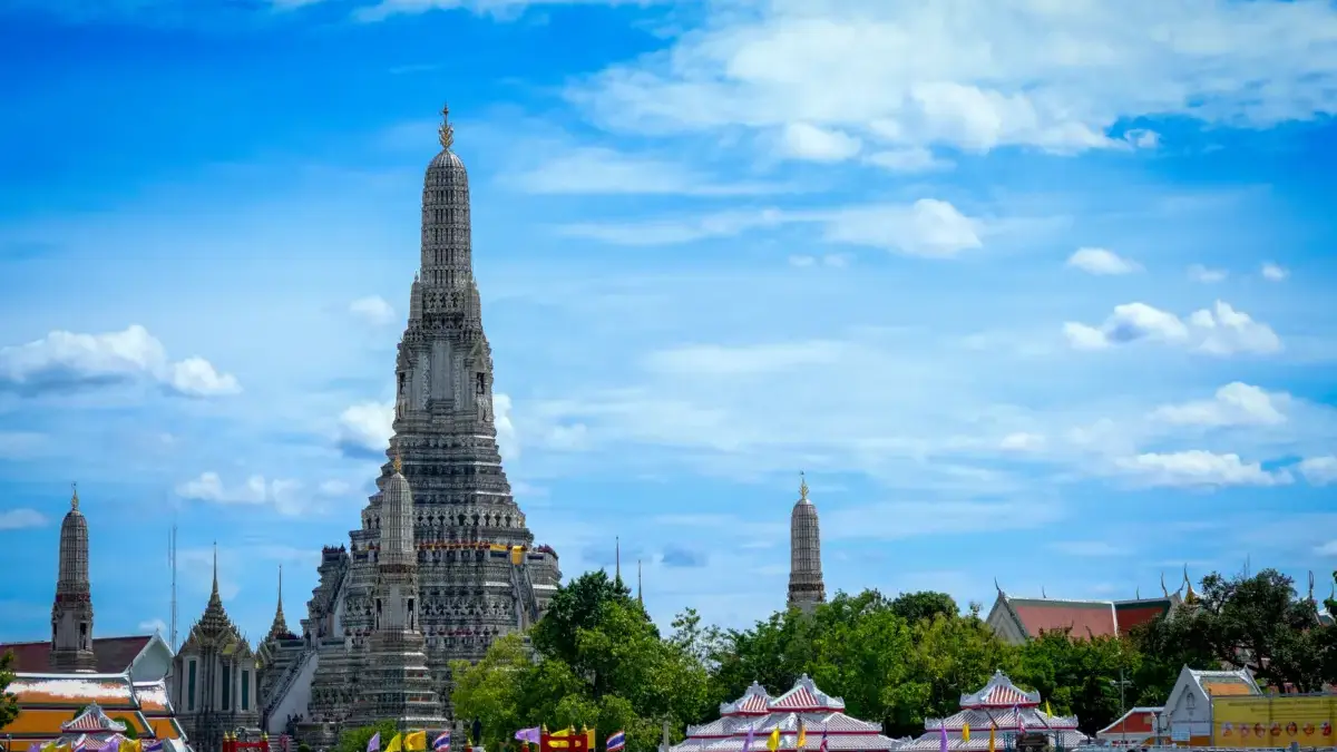 Thailand kembali menorehkan prestasi di sektor kesehatan dan pariwisata.