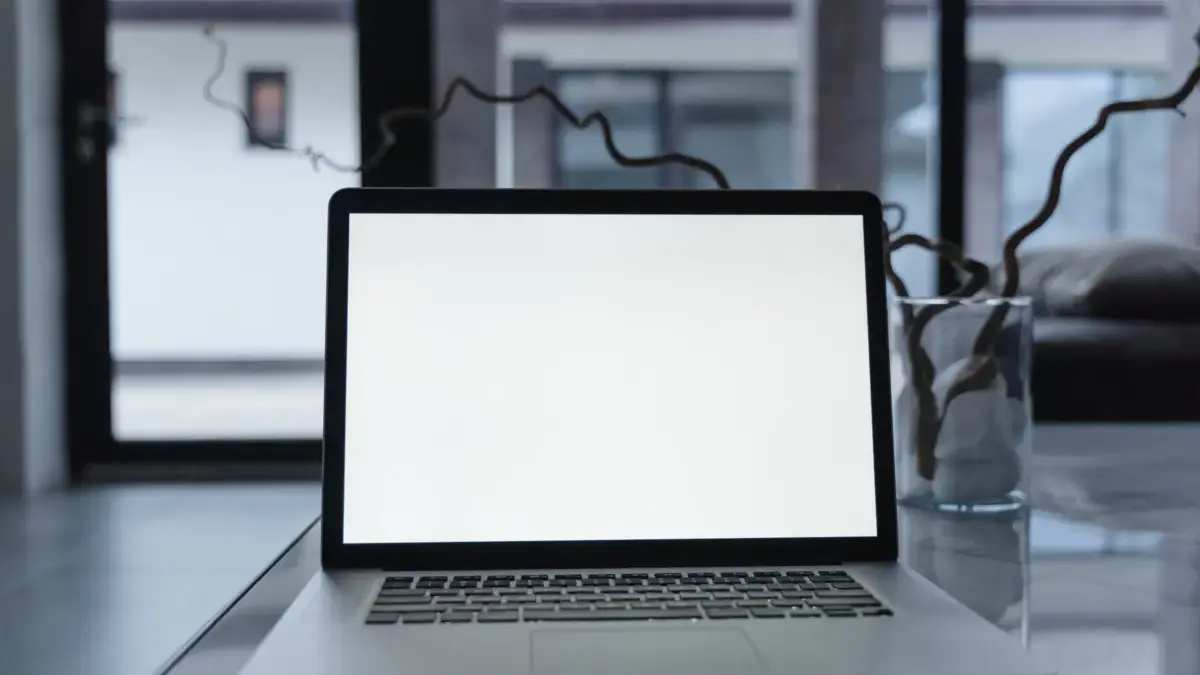 ilustrasi laptop ai