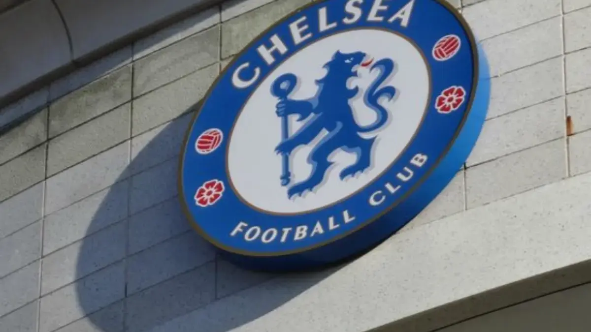 Pemilik Chelsea Mark Walter Dikabarkan Jual Saham, Ada Kasus Dugaan Penyelewengan Rp250 Triliun! foto