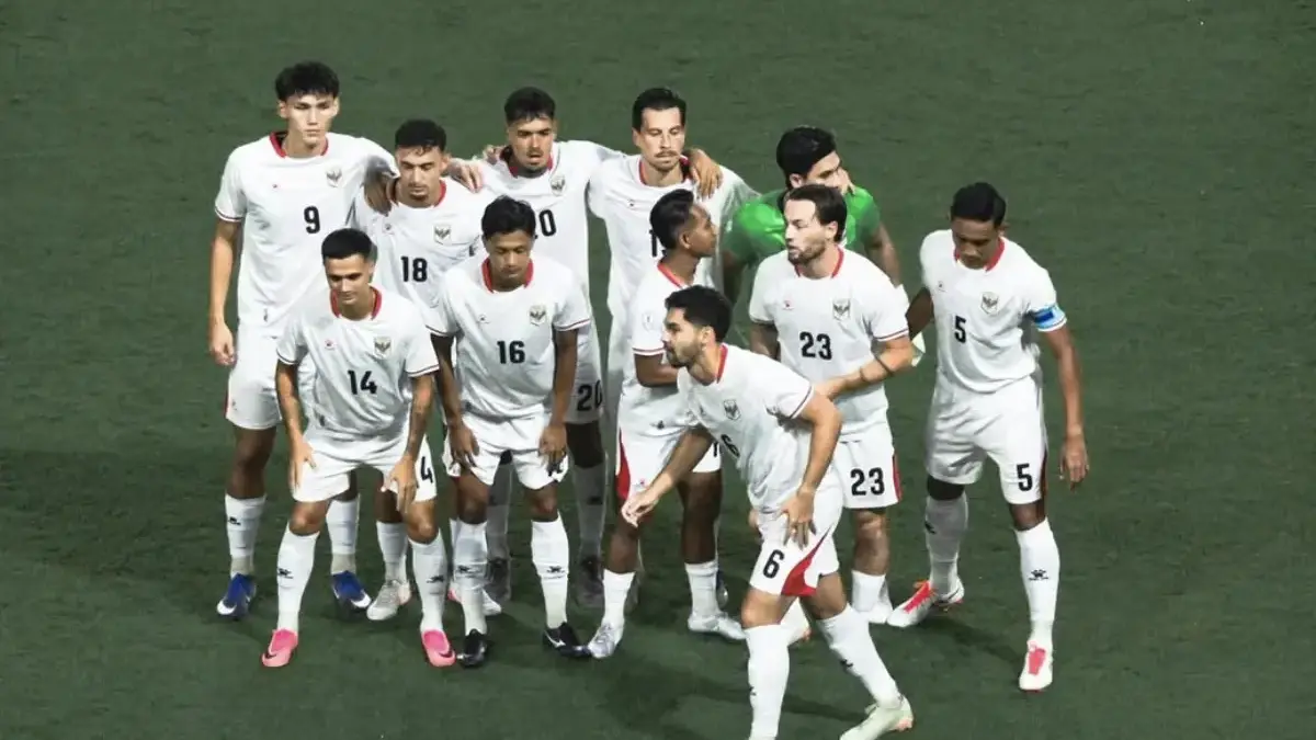 14 Pemain Tersingkir! Ini Wajah Baru Skuad Timnas Indonesia di FIFA ASEAN Cup 2026 Pelatih Timnas Indonesia John Herdman saat memimpin sesi latihan skuad Garuda.