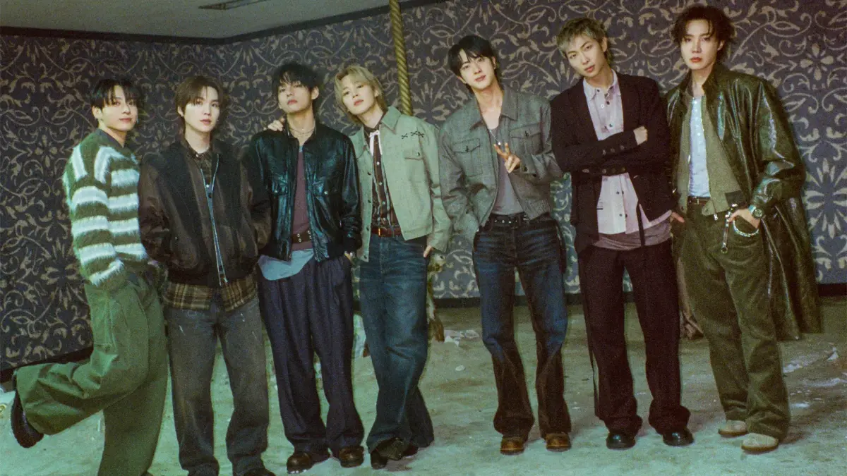 BTS Rilis MV “Merry Go Round”, Baru 11 Jam Sudah Tembus 2,1 Juta Views! foto
