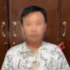 Tersangka RAP, mantan pegawai bank yang ditangkap polisi atas dugaan penggelapan uang nasabah Rp400 juta.