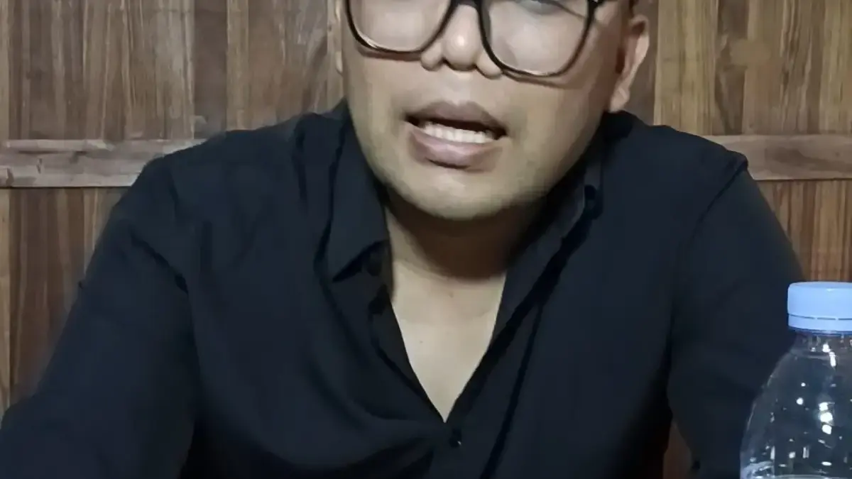 Musisi Majalengka Sebut Dugaan Pelecehan Coreng Dunia Seni Musisi Majalengka Dimaz Candra saat memberikan keterangan terkait dugaan pelecehan terhadap rekannya.