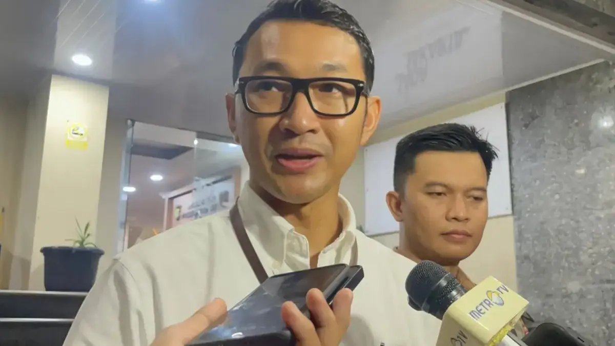 Diperiksa Polda Metro Jaya hingga Magrib, Jubir KPK Budi Prasetyo Dicecar 50 Pertanyaan Juru Bicara KPK Budi Prasetyo saat memberikan keterangan kepada awak media usai menjalani pemeriksaan di Polda
