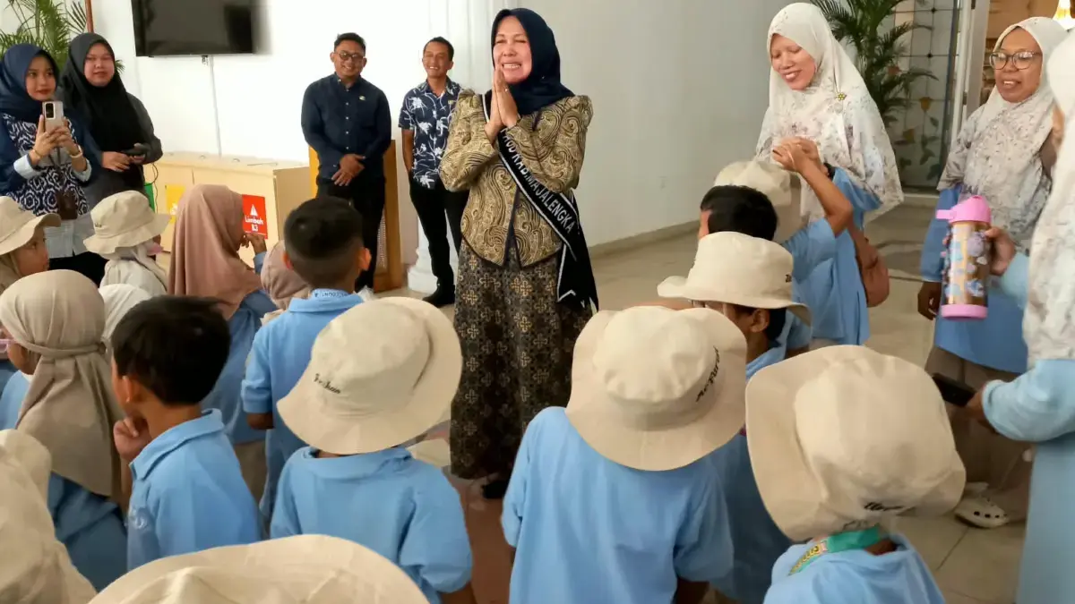Puluhan anak TK Al-Farisi antusias mengunjungi Pendopo Kabupaten Majalengka dalam program SAE Ceria.