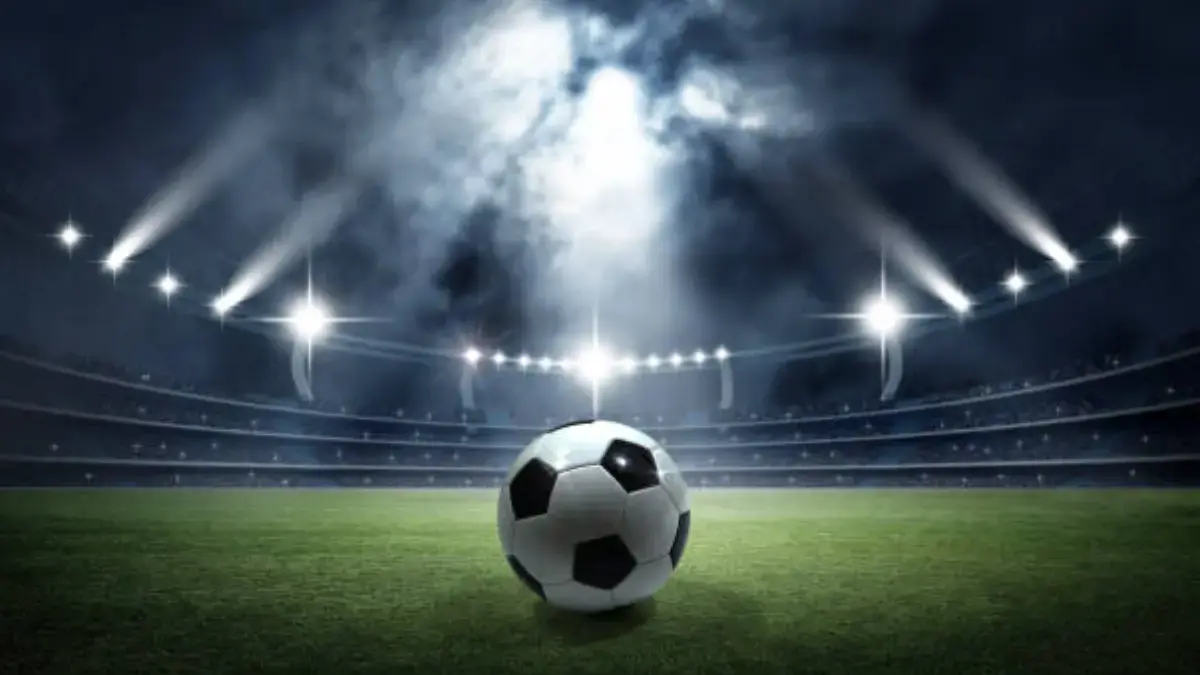 Sepak Bola Malam Ini